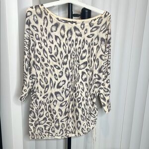 Express Cream and Gray Animal Print 3/4 Sleeve Relaxed Top